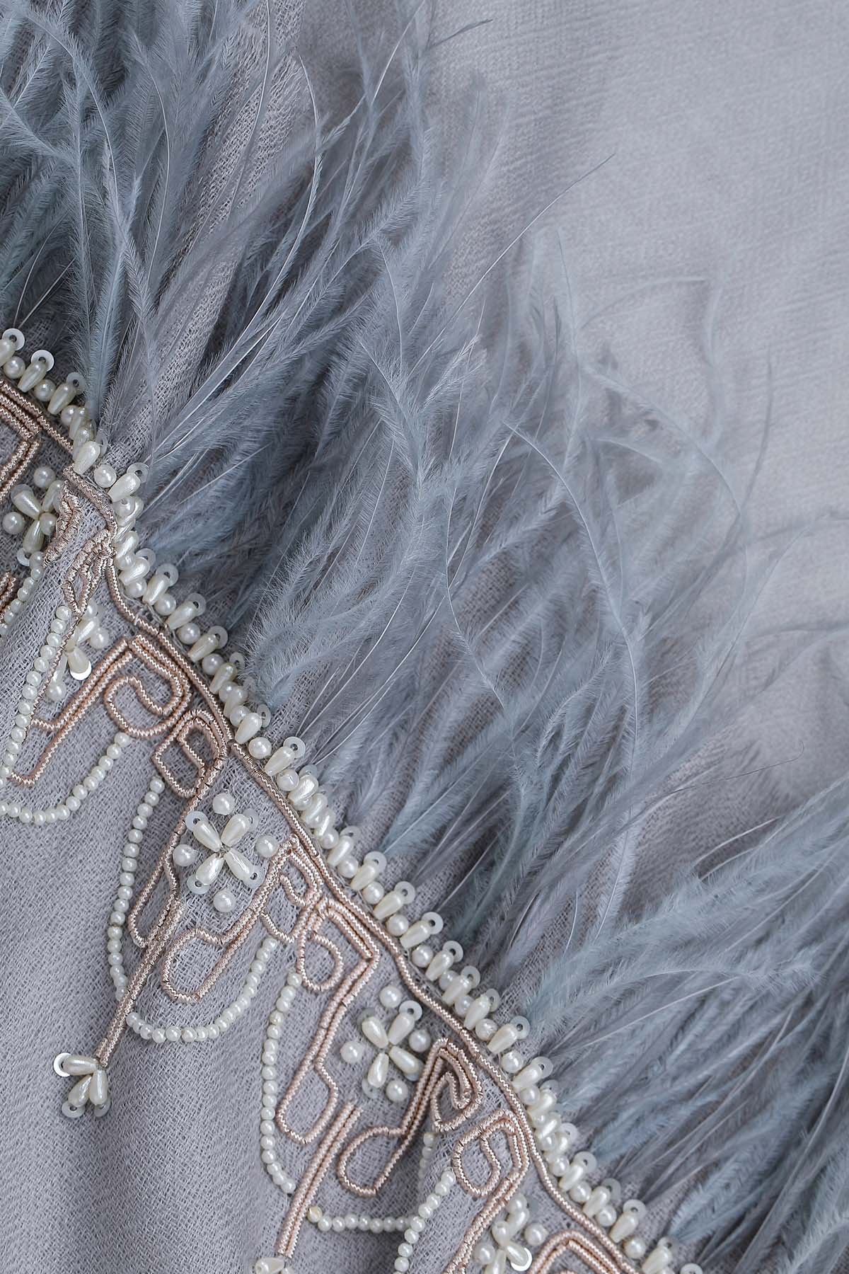 Cashmere Embroidery - Feather Crest | Blue-Gray