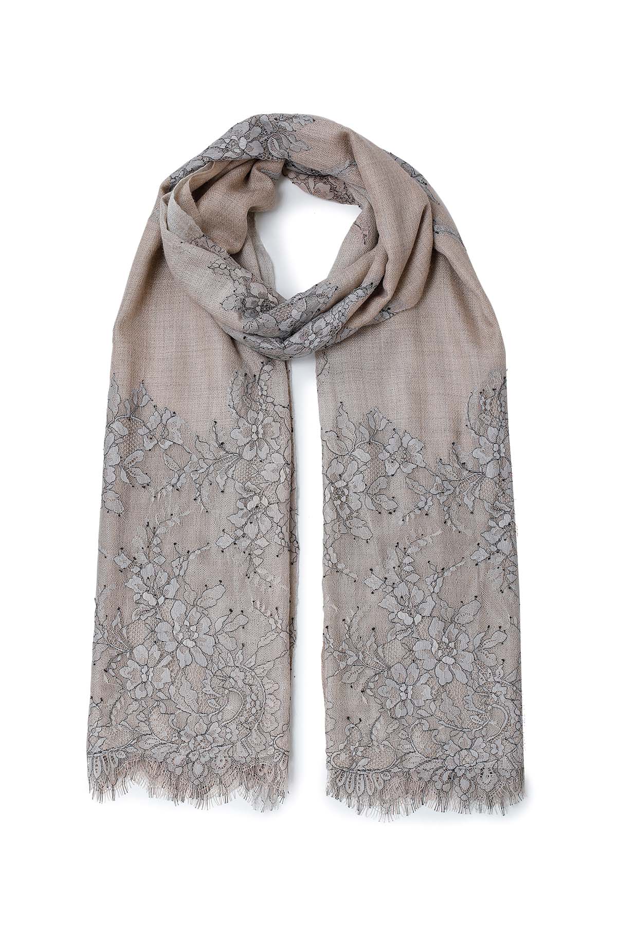 Cashmere Chantilly Lace Cascade | Soft-Greige