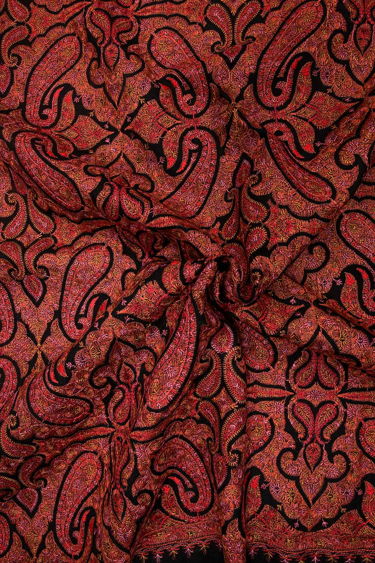 Cashmere Pasiley Lattice | Maroon
