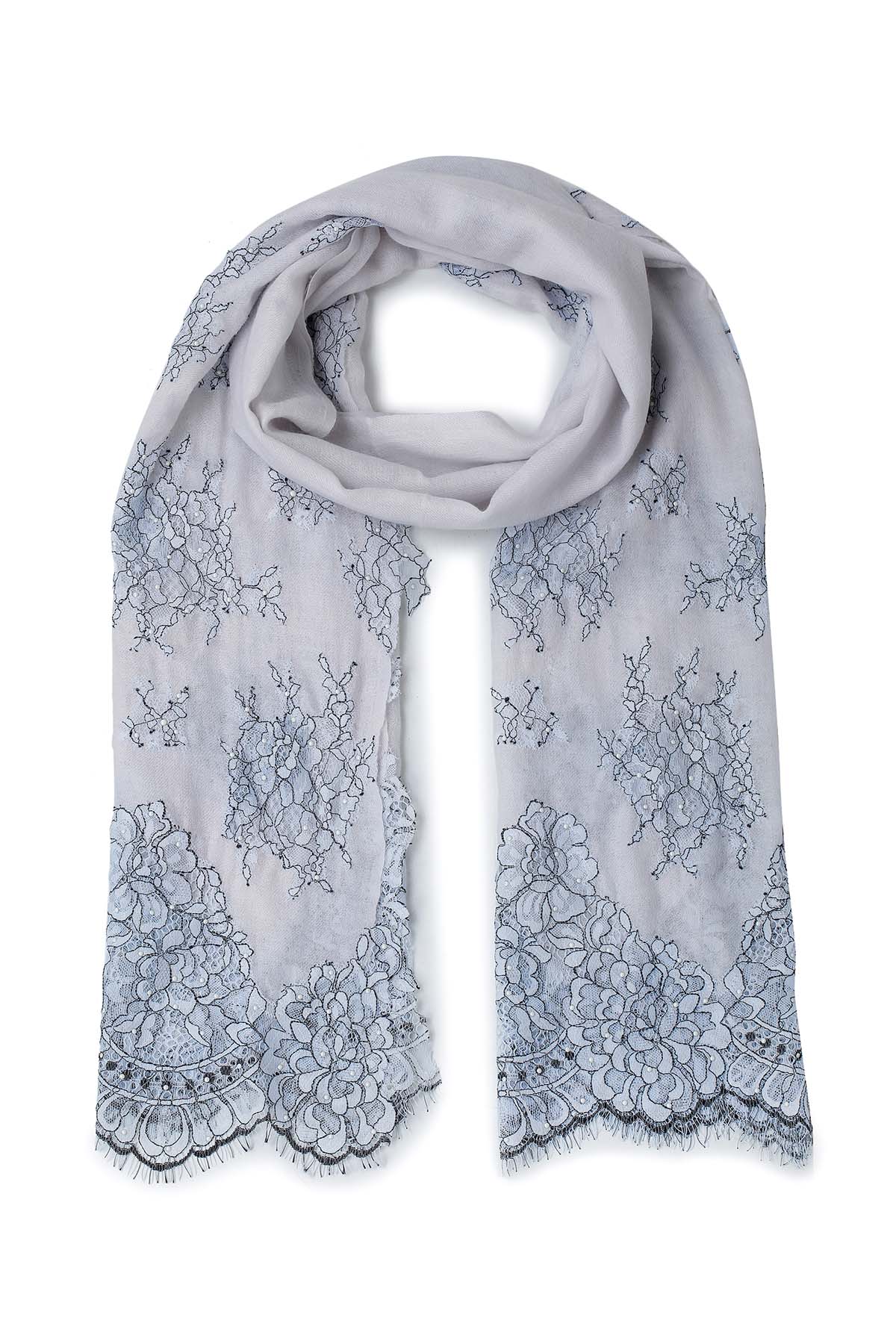 Cashmere Chantilly Lace Bloomfield | Soft-Silver