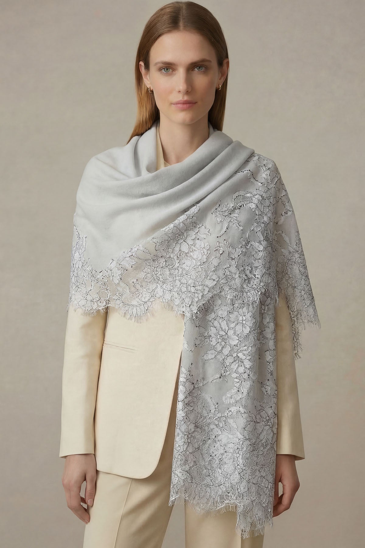 Cashmere Chantilly Lace Crescendo | Cool-Gray