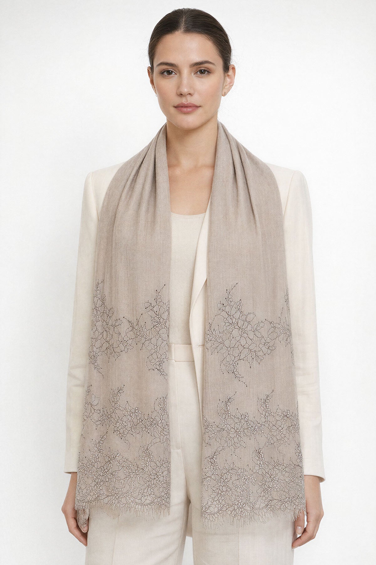 Cashmere Chantilly Lace Cascade | Soft-Greige