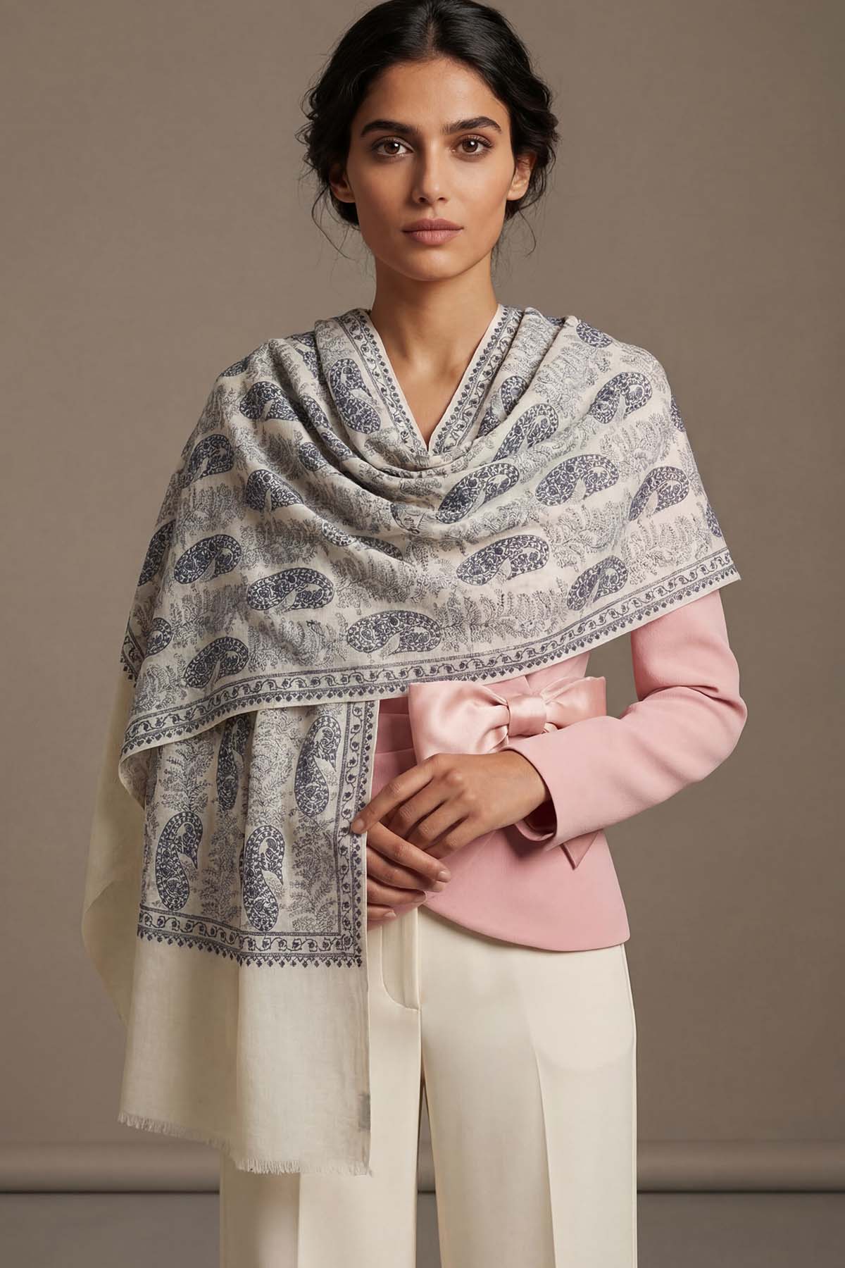 Pashmina Tapestry Paisley Array | Ivory