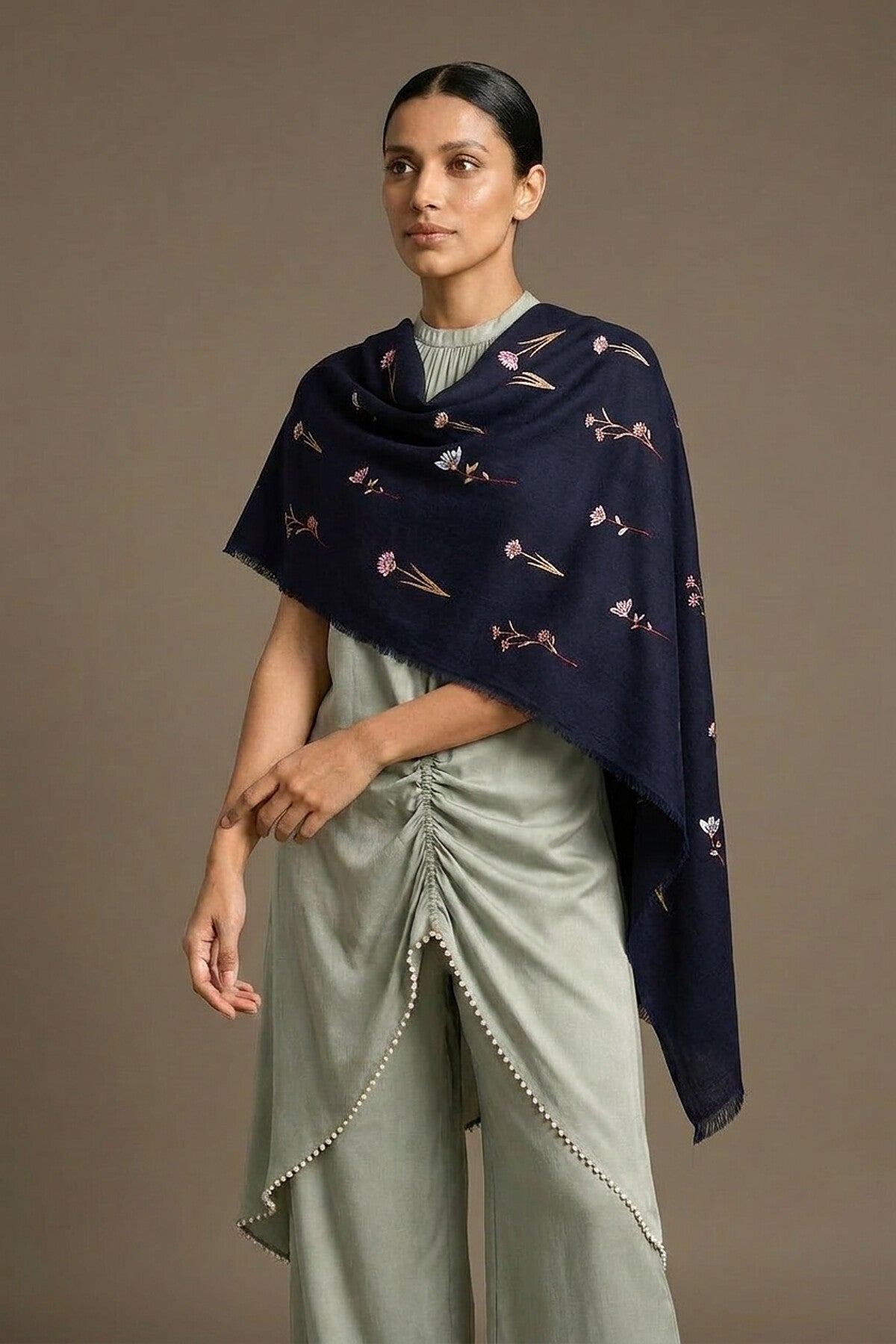 Cashmere Floral Cascade | Mignight-Navy